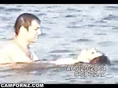 Slutty barátnő lesz szar helyett takarítani anya fia sex videok a házat