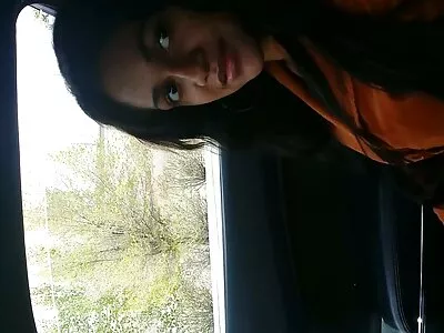 Thai ribanc, amelyet egy európai közügynök nagydugások fizetett szexért